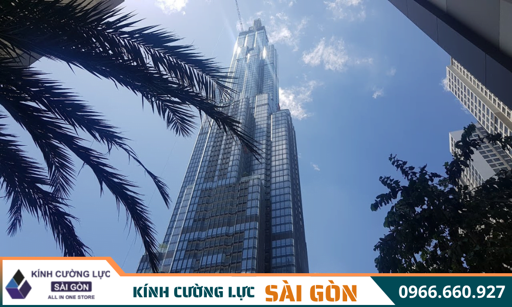 Thi công tòa nhà Landmark 81 cao nhất Việt Nam bằng vách kính cường lực